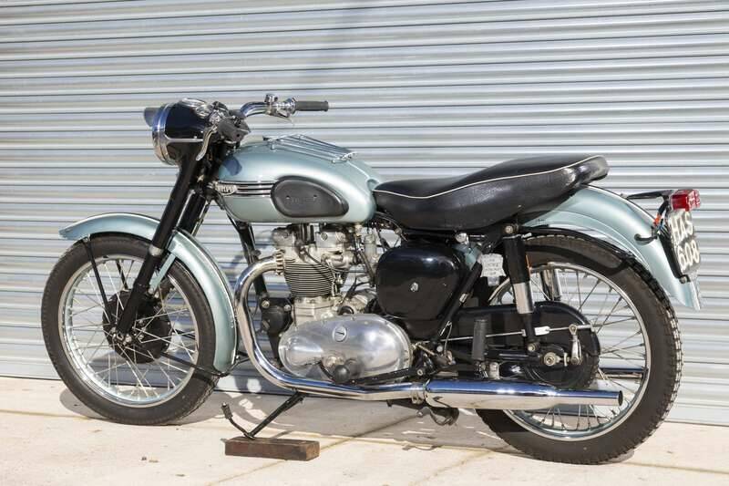 Image 30/46 of Triumph Tiger 100 II (1954)