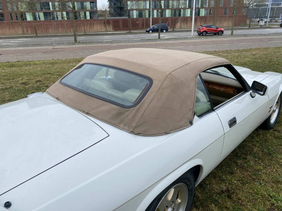 Image 8/8 of Jaguar XJS 6.0 (1995)