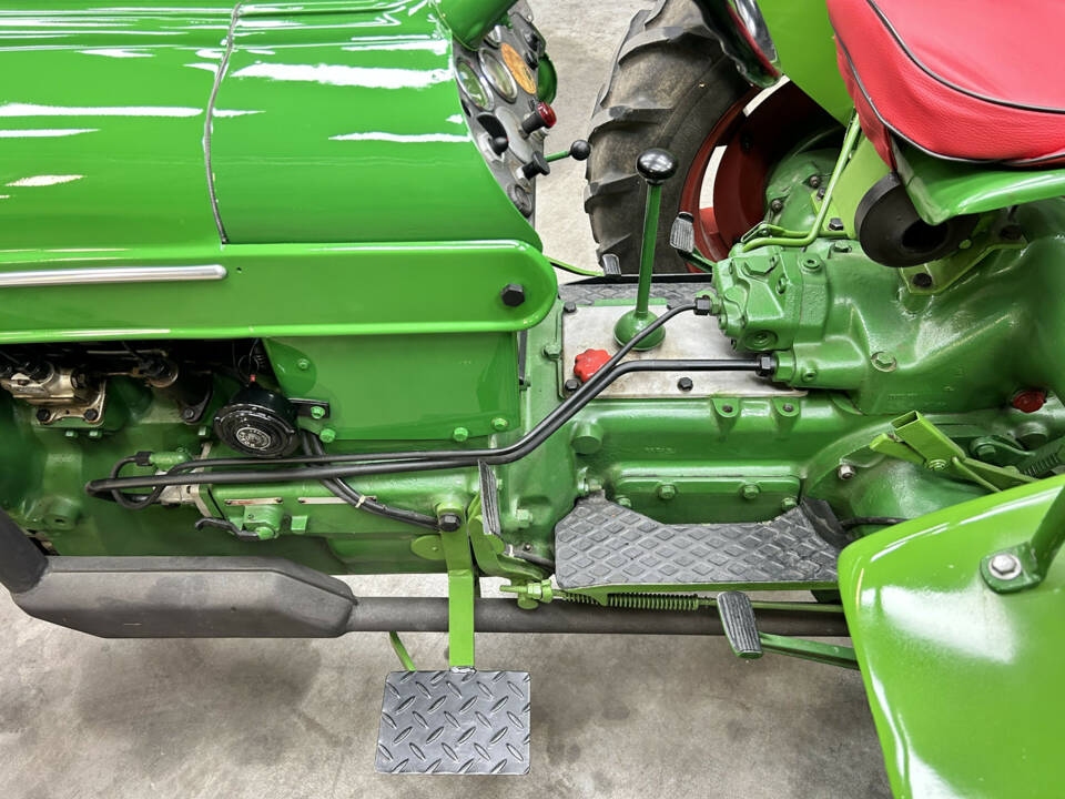 Image 38/50 of Porsche-Diesel P 133 (1956)