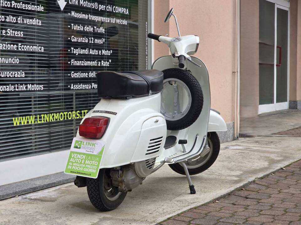 Image 19/29 of Piaggio Vespa 125 Primavera (1977)