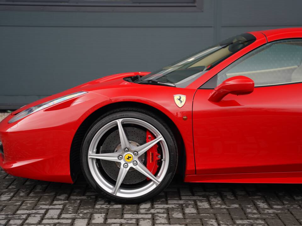 Bild 23/50 von Ferrari 458 Spider (2013)