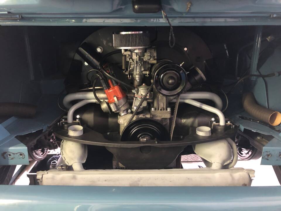 Image 11/28 of Volkswagen T1 Kombi (1966)