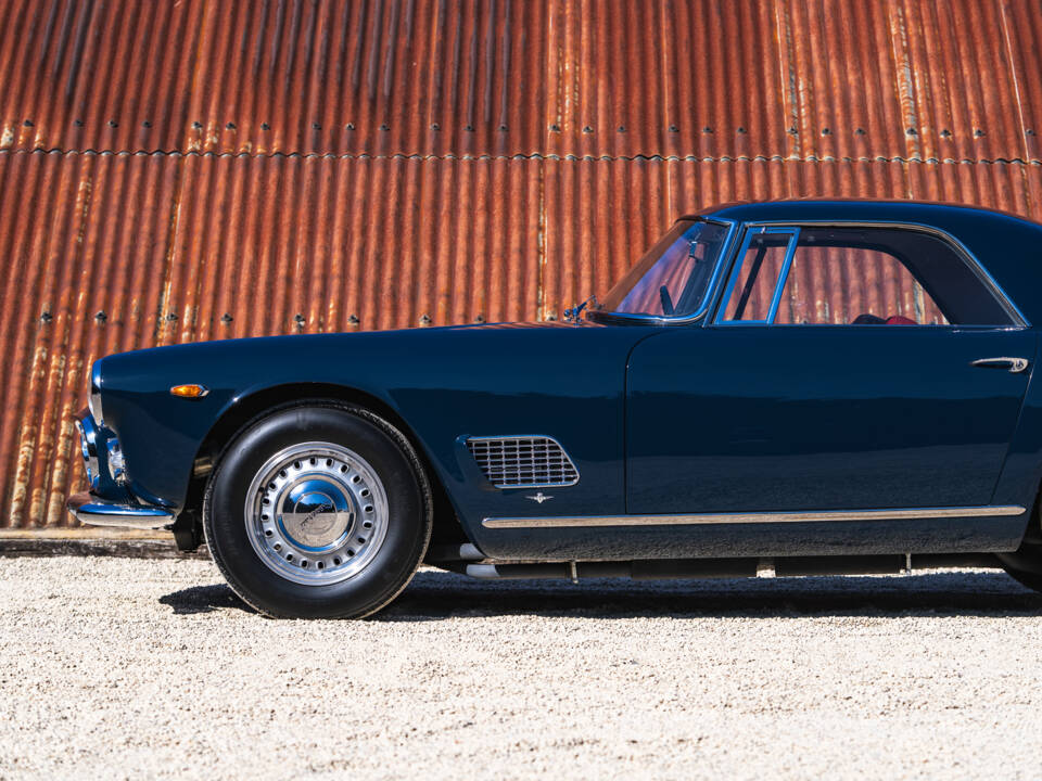 Image 13/37 of Maserati 3500 GT Touring (1960)