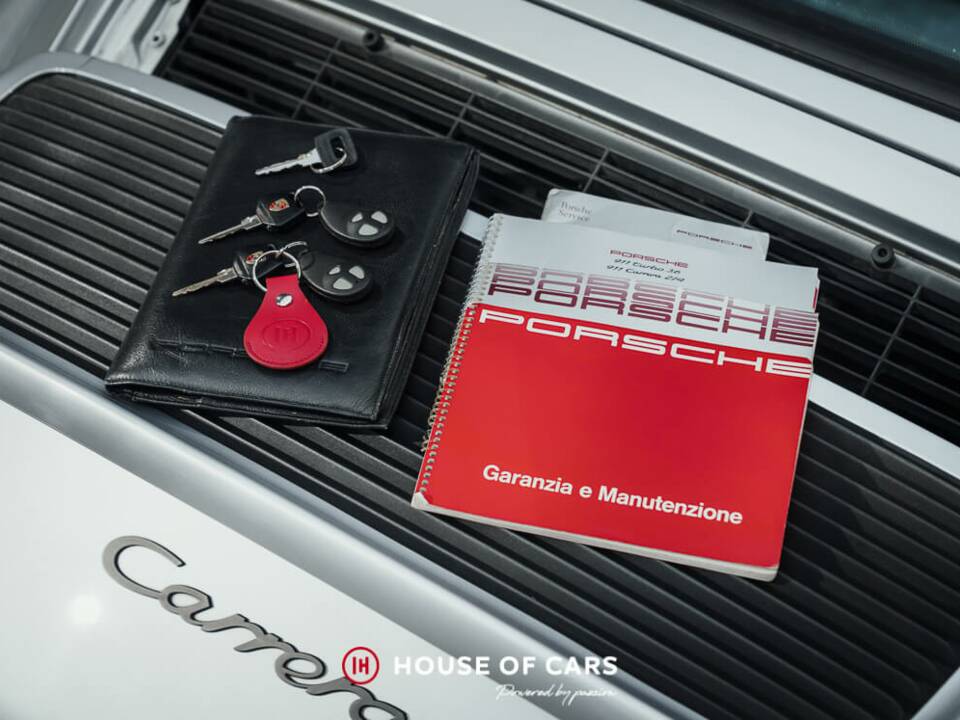 Bild 25/25 von Porsche 911 Carrera 2 (1991)