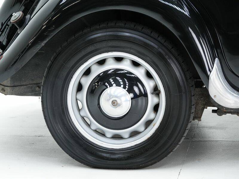 Immagine 13/15 di Citroën Traction Avant 11 BL (1947)