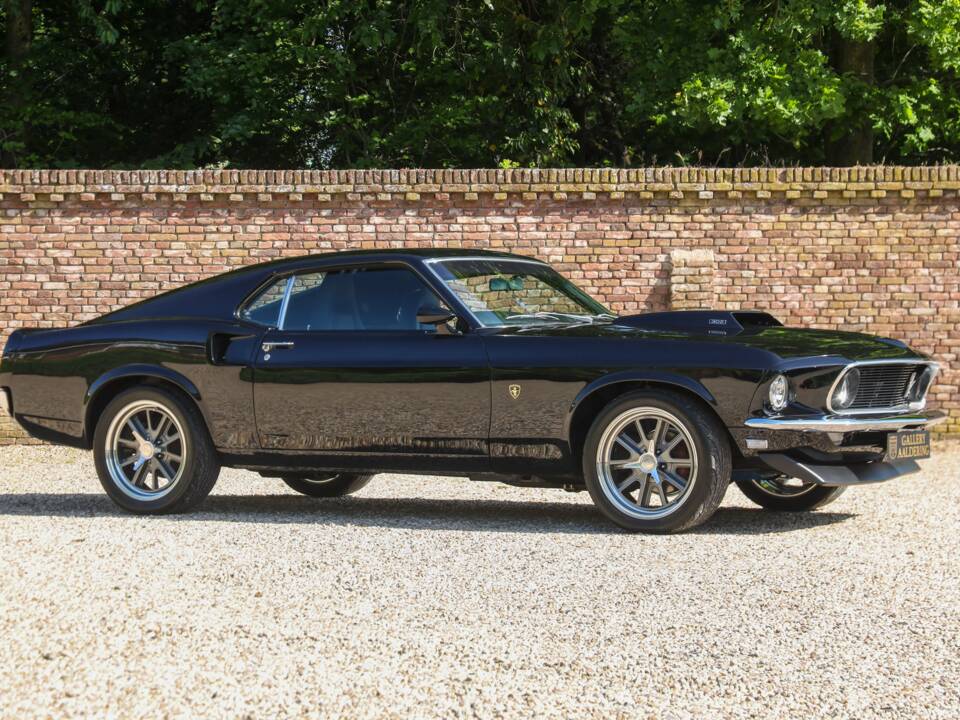 Image 31/50 of Ford Mustang 302 (1969)