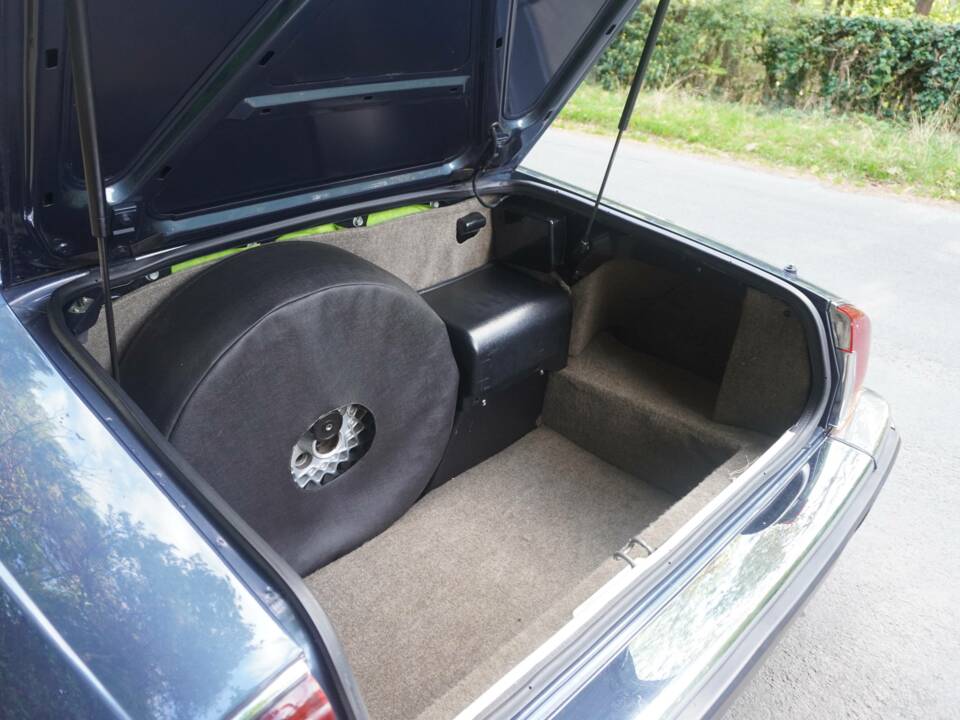Image 20/20 of Jaguar XJS 5.3 V12 (1989)