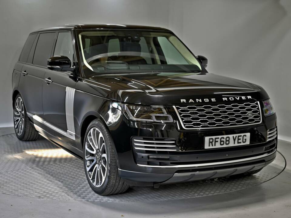 Bild 2/50 von Land Rover Range Rover Autobiography SDV8 (2018)