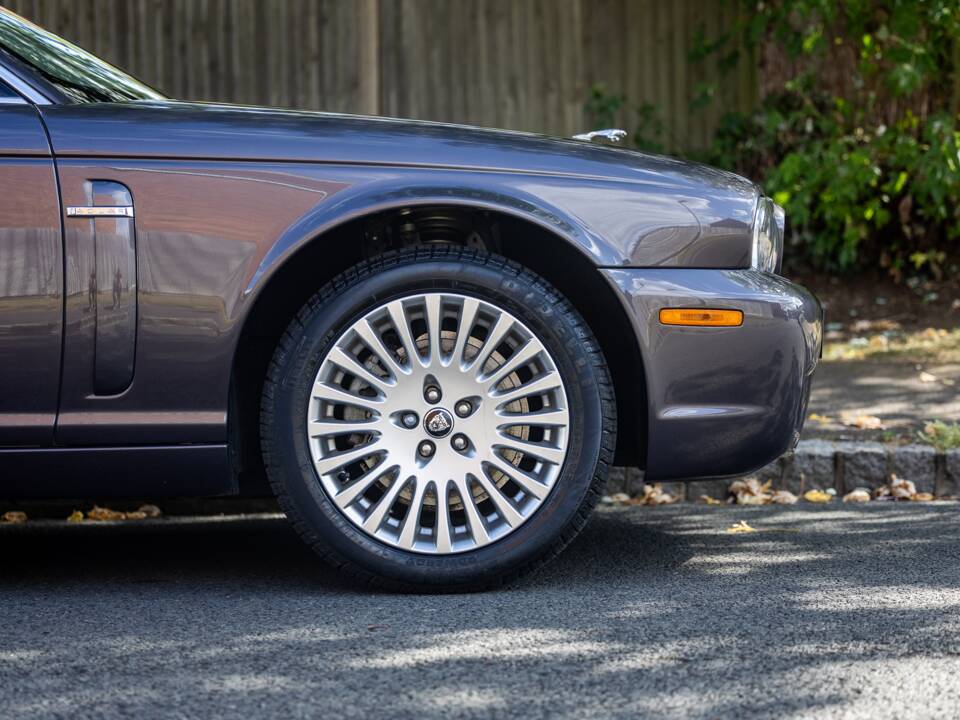 Afbeelding 15/47 van Jaguar XJ 2.7 D (2008)