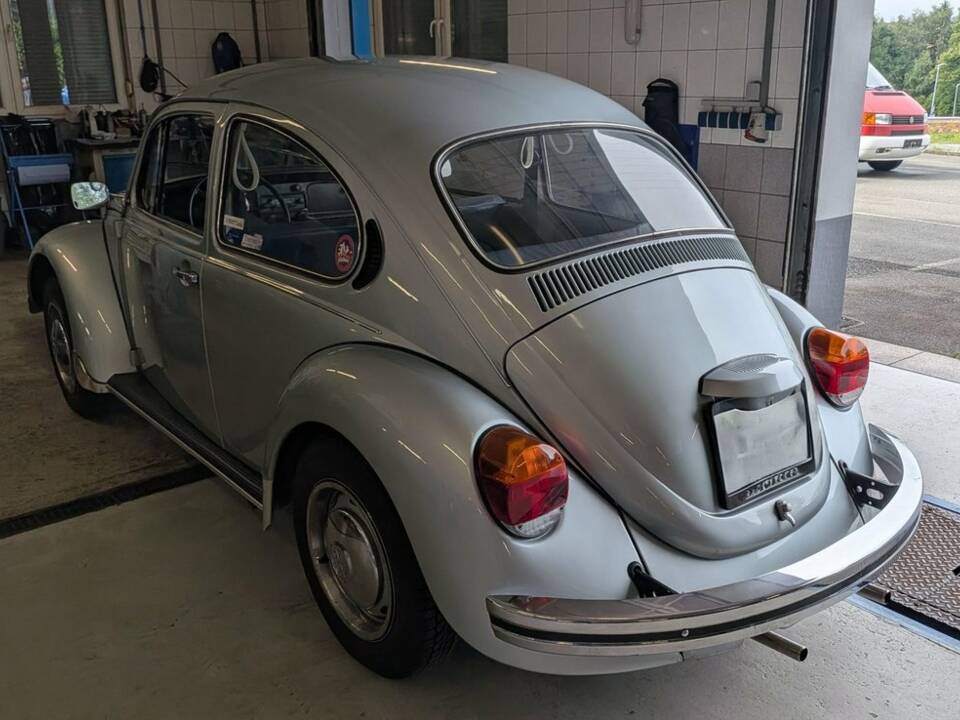 Image 5/8 of Volkswagen Beetle 1300 (1984)