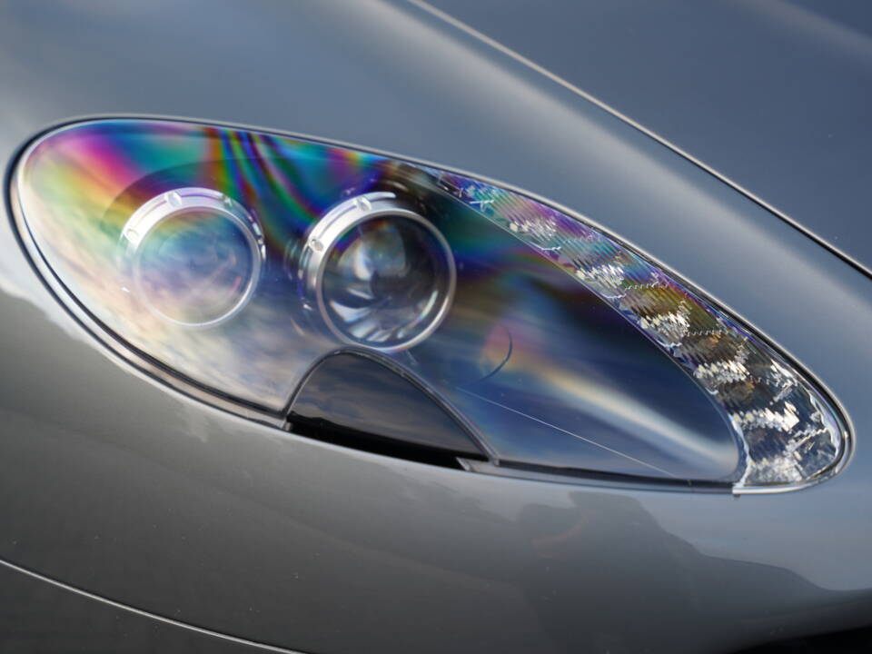 Imagen 27/50 de Aston Martin V12 Vantage (2012)