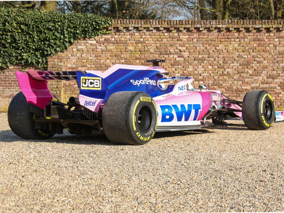 Image 44/48 of Force India VJM10 (2017)