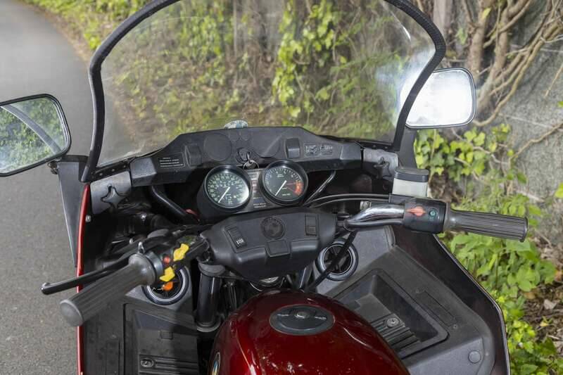 Image 21/31 de BMW R 80 RT Monolever (1987)