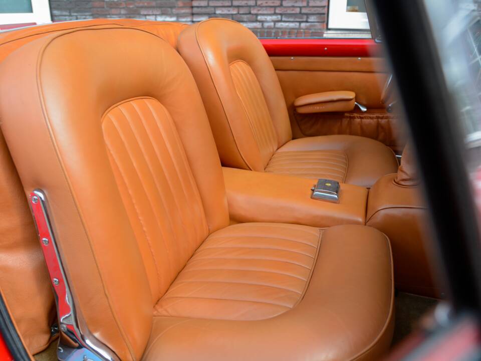 Image 10/14 de Ferrari 250 GT Cabriolet Pininfarina (1961)