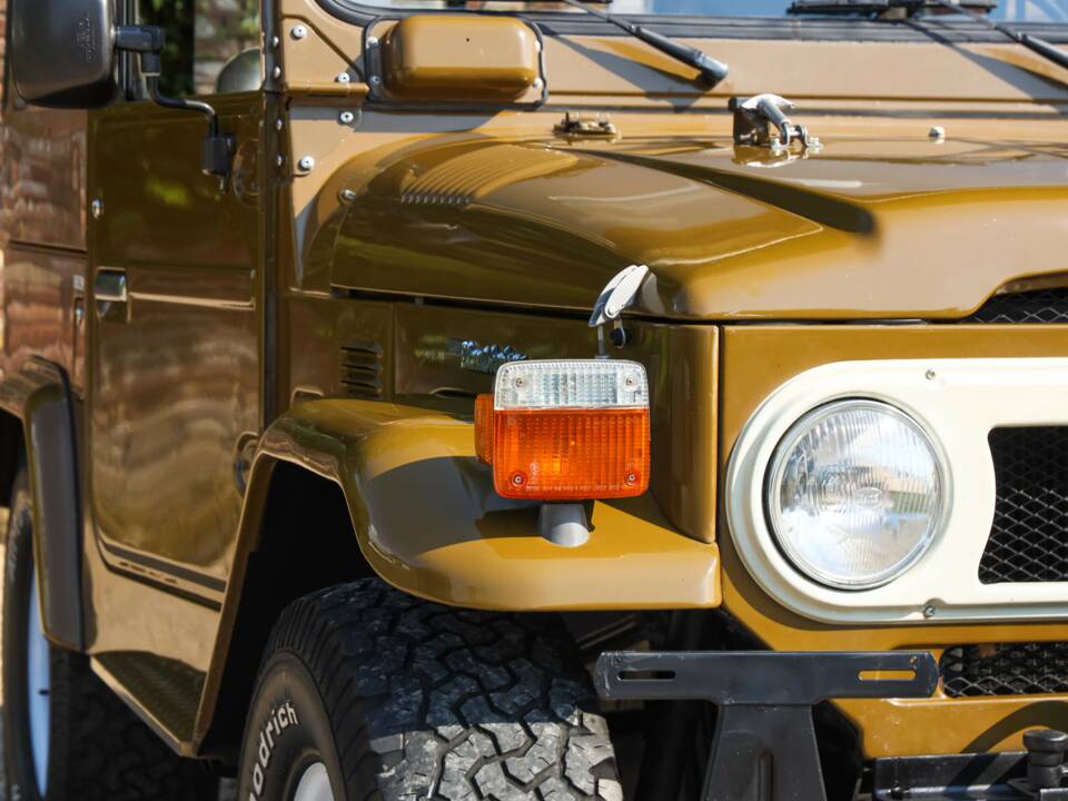 Image 24/50 de Toyota Land Cruiser BJ 40 (1979)
