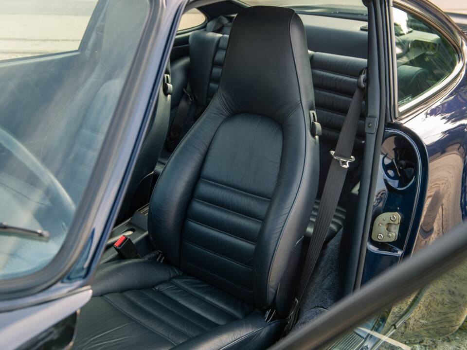 Image 17/27 de Porsche 911 Turbo 3.3 (1991)