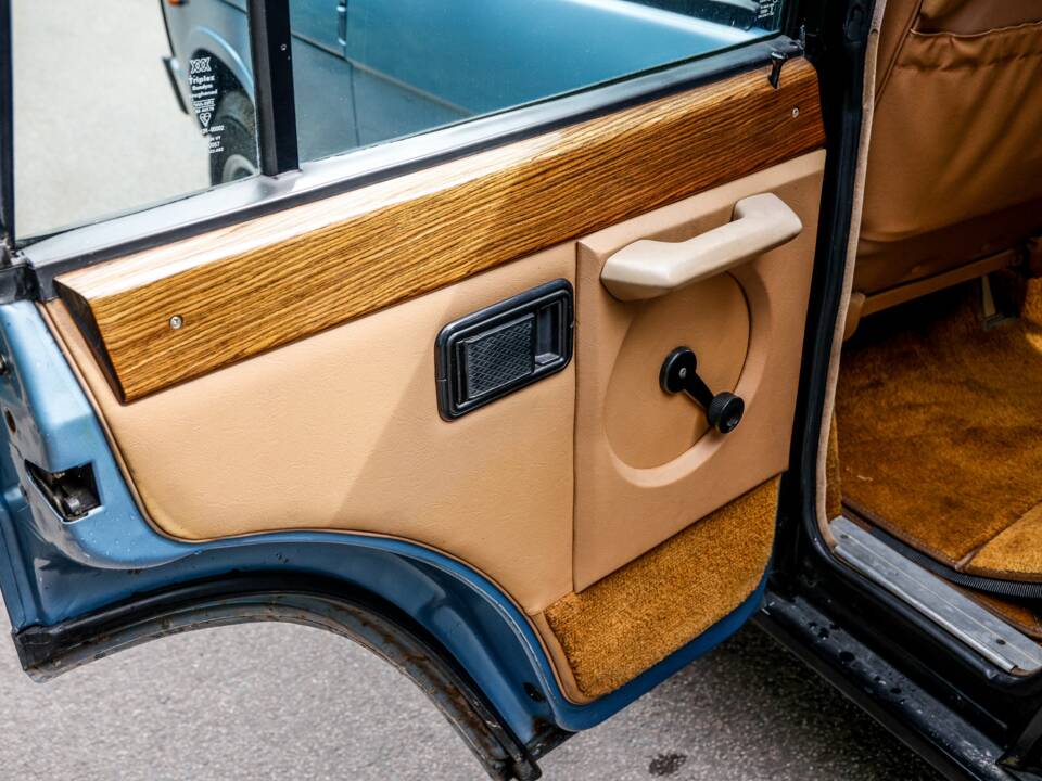 Imagen 22/38 de Land Rover Range Rover Classic (1983)