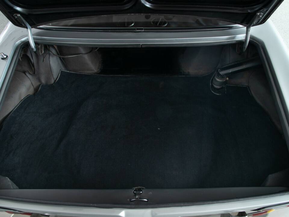 Bild 44/47 von ISO Rivolta 300 (1966)