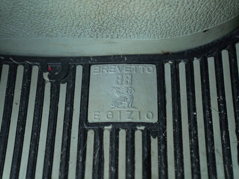 Immagine 42/50 di Renault Dauphine Gordini (1961)