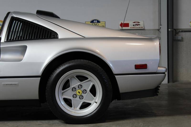 Image 5/11 of Ferrari 328 GTS (1986)