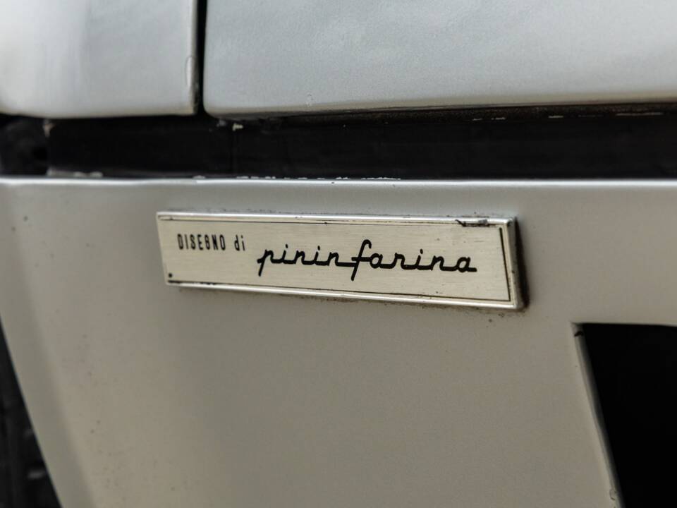 Image 42/50 de Ferrari 512 BBi (1982)