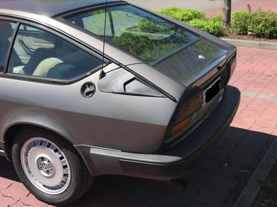 Afbeelding 9/20 van Alfa Romeo GTV 6 2.5 (1981)