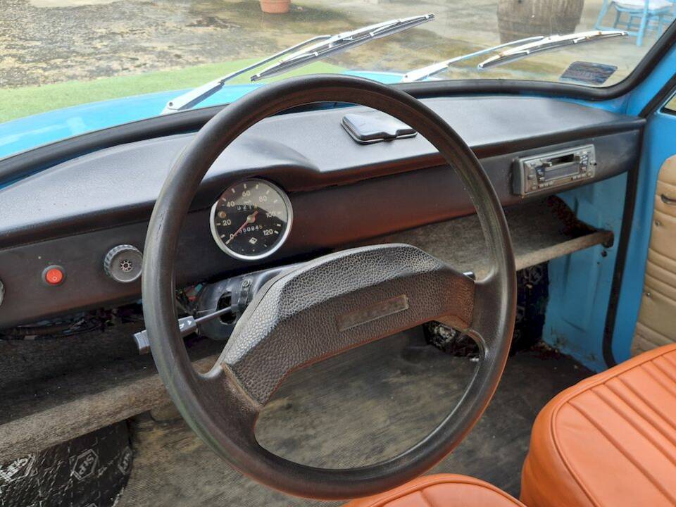 Image 28/45 of Trabant 601 (1966)