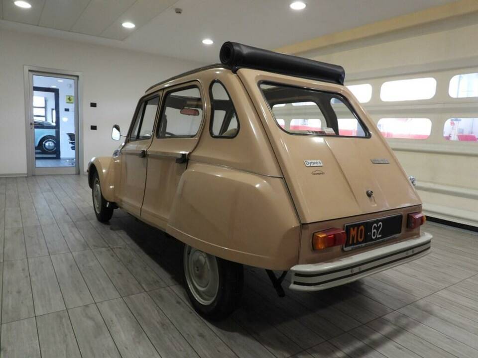 Image 5/15 of Citroën Dyane 6 (1984)