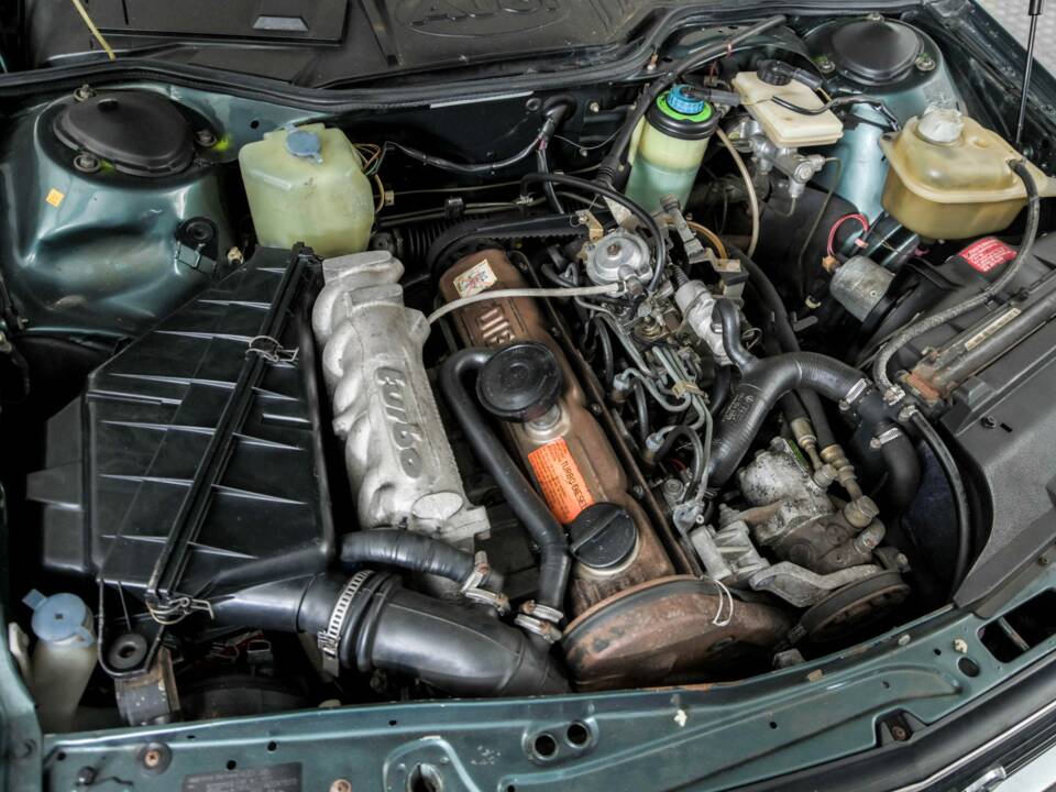 Image 35/41 of Audi 100 - 2.0 TD (1986)