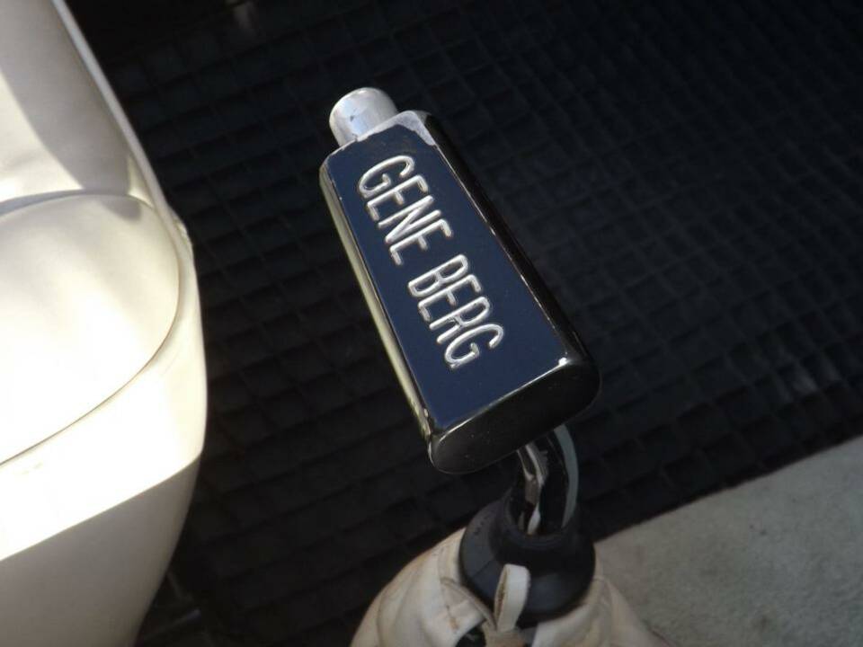 Image 35/50 of Volkswagen Escarabajo 1303 (1973)