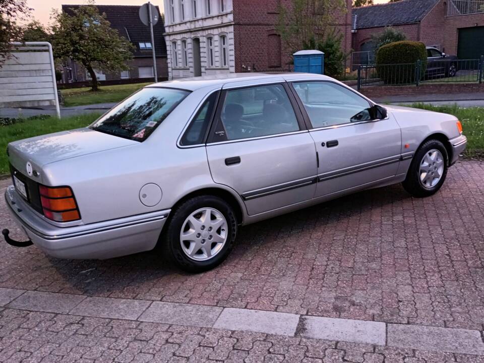 Image 2/18 of Ford Scorpio 2.0 (1990)