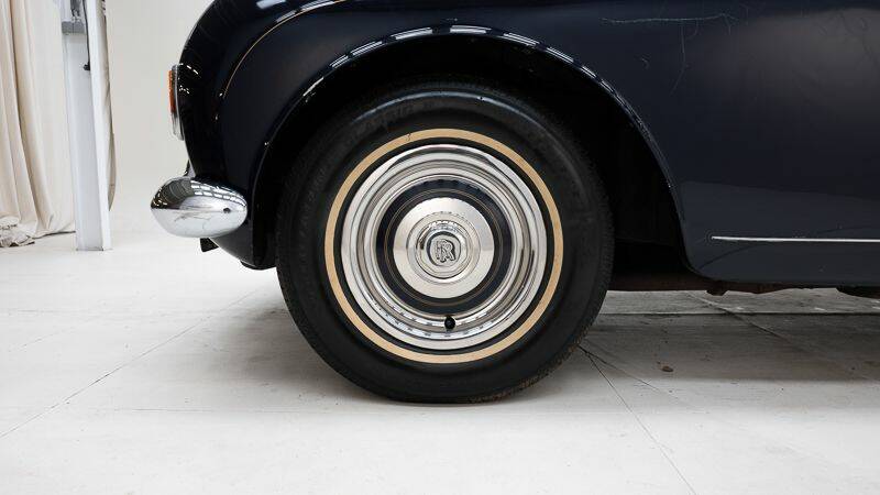 Image 9/15 de Rolls-Royce Silver Cloud III (1965)