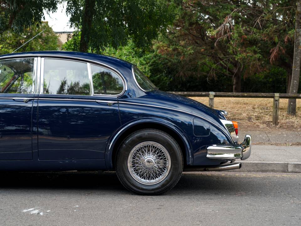 Bild 12/30 von Jaguar Mk II 3.8 (1960)