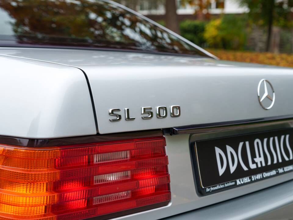 Immagine 12/22 di Mercedes-Benz SL 500 (1995)