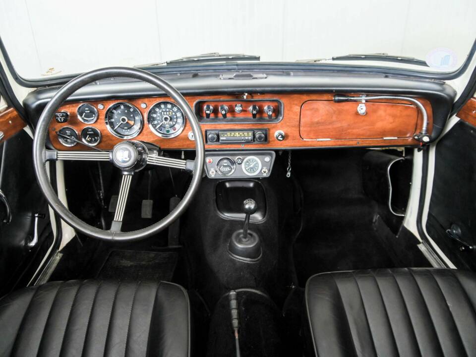 Bild 7/50 von Triumph Vitesse 6 (1970)