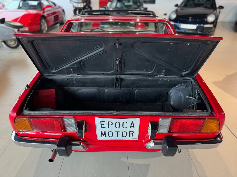 Image 17/28 of FIAT X 1&#x2F;9 (1990)