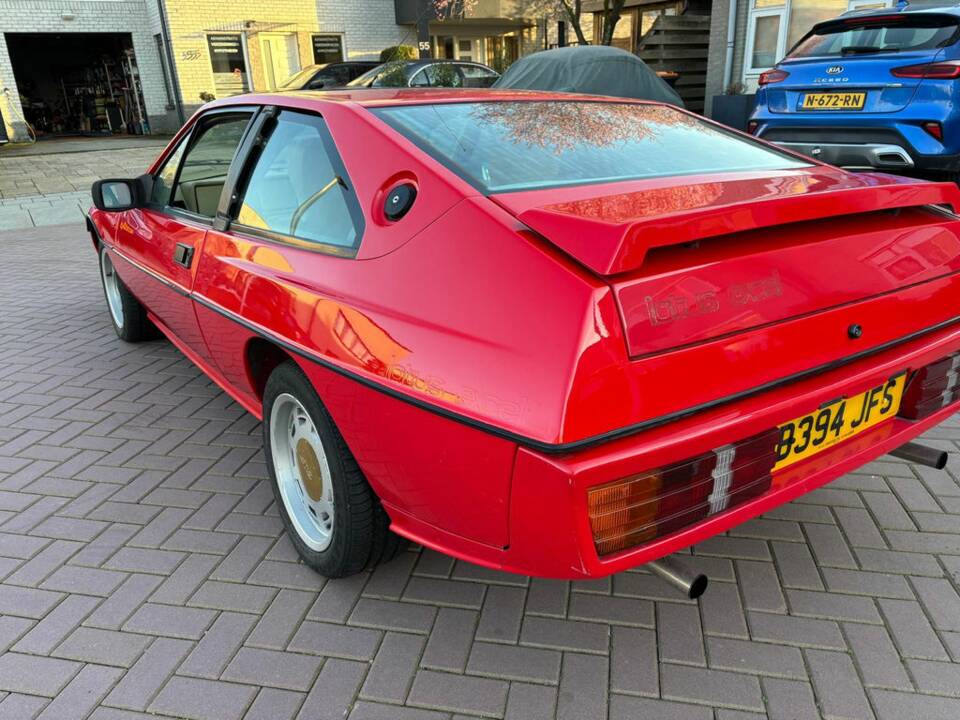 Image 7/8 of Lotus Eclat S 2.2 (1985)