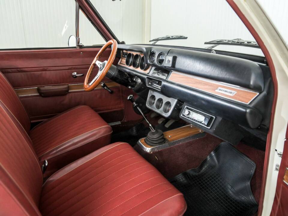 Image 12/50 of Opel Olympia 1700 S (1968)