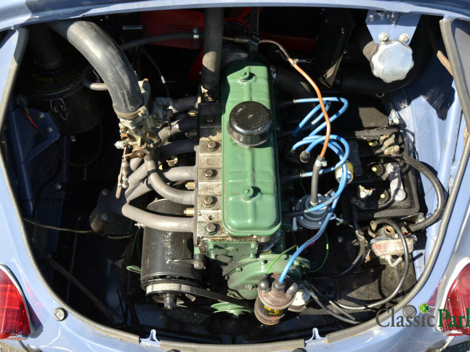 Image 15/50 of Renault 4 CV Décapotable (1954)