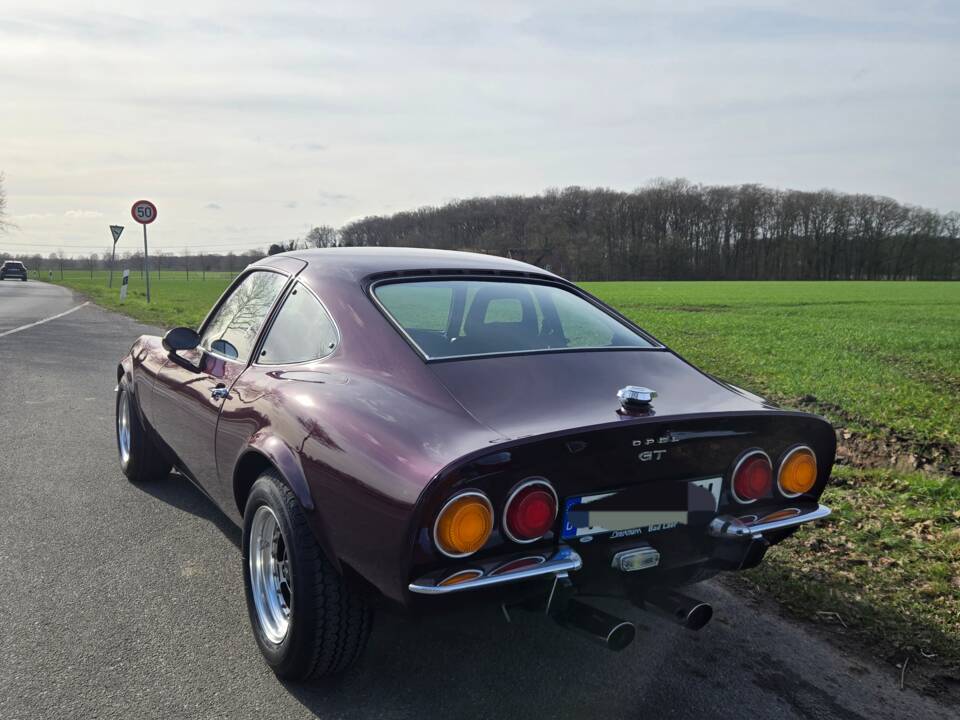 Image 8/92 of Opel GT 1900 (1973)