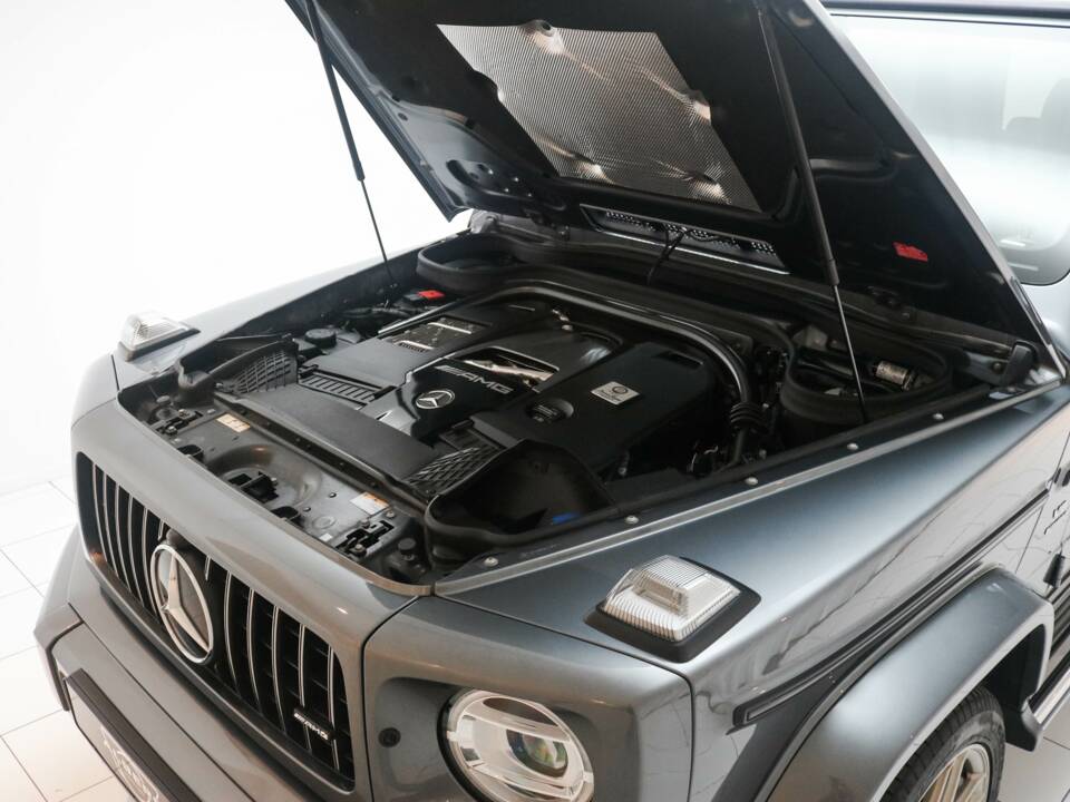 Image 18/25 de Mercedes-Benz G 63 AMG (LWB) (2020)