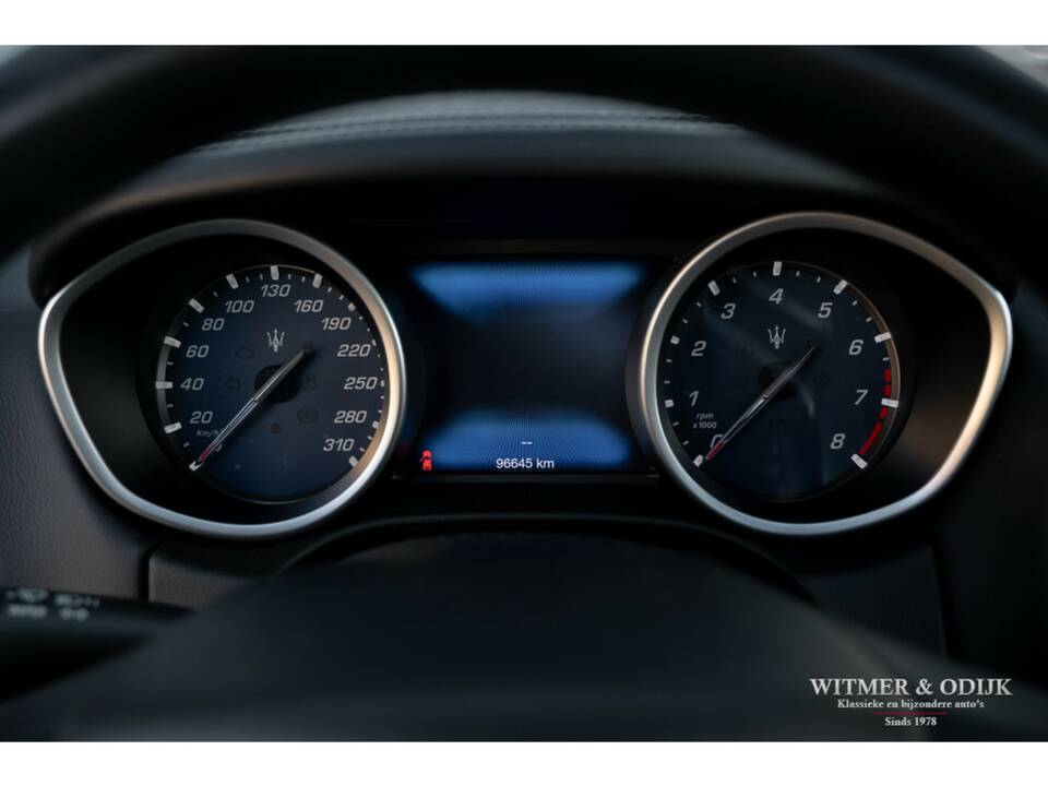Bild 23/33 von Maserati Ghibli (2016)
