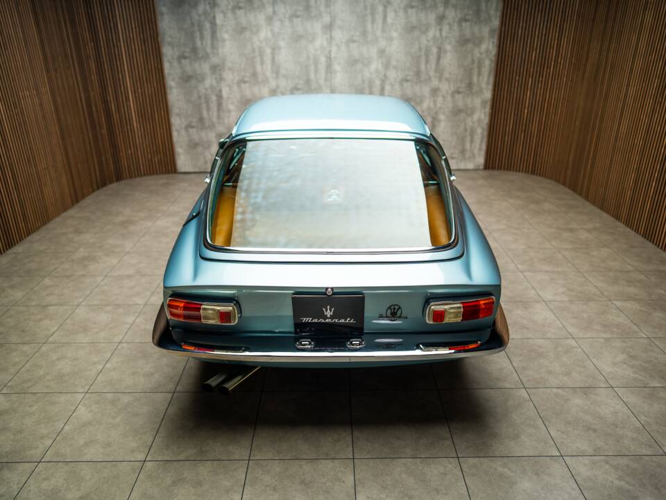 Image 14/97 of Maserati Mistral 3700 (1965)