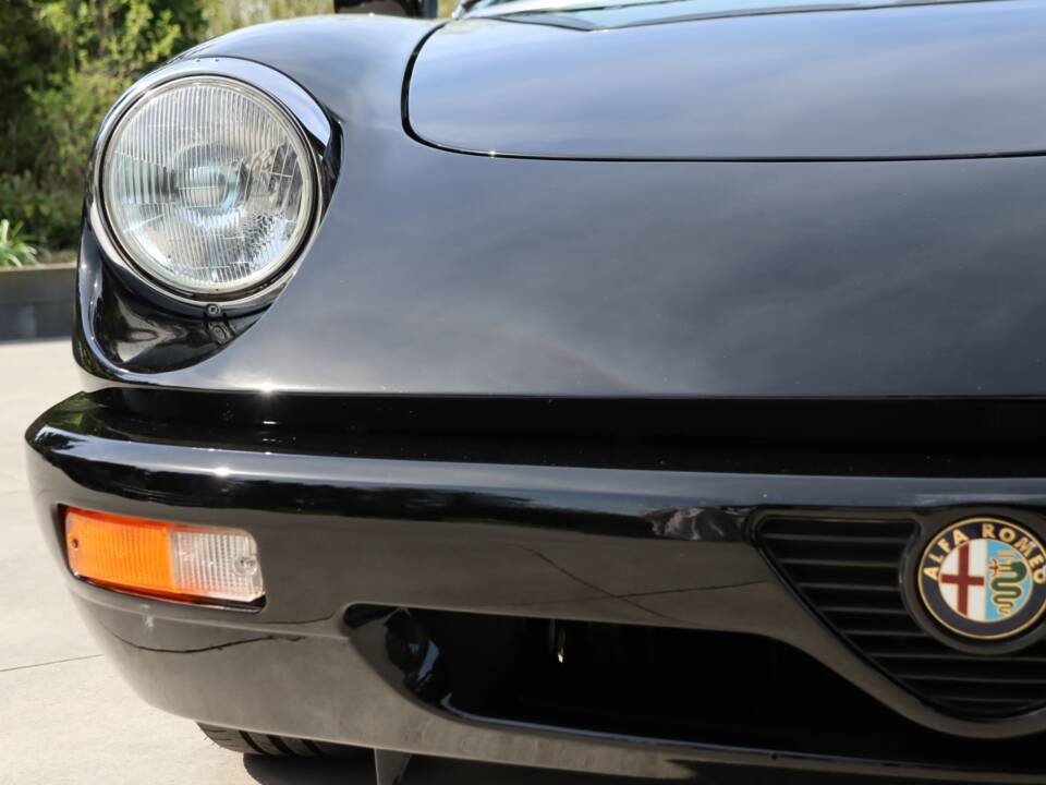 Afbeelding 43/50 van Alfa Romeo 2.0 Spider (1991)