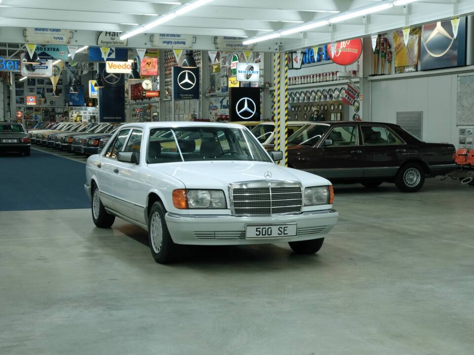 Bild 47/50 von Mercedes-Benz 500 SE (1990)