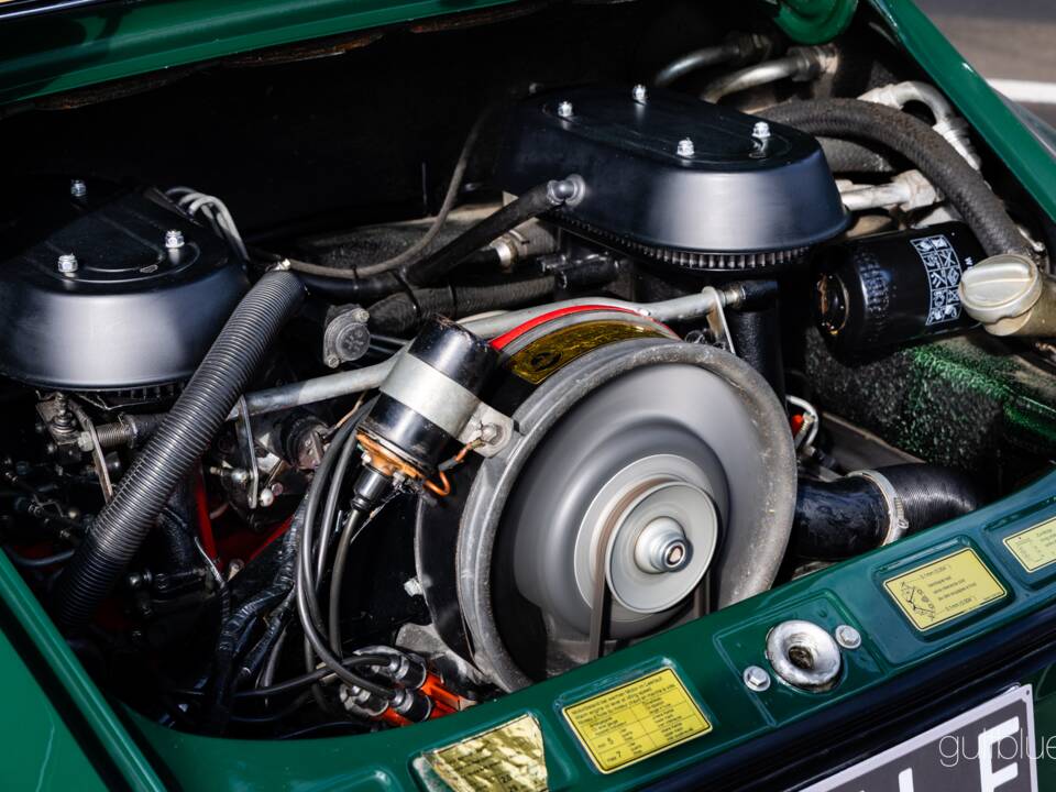 Image 36/64 de Porsche 911 2.2 S (1970)