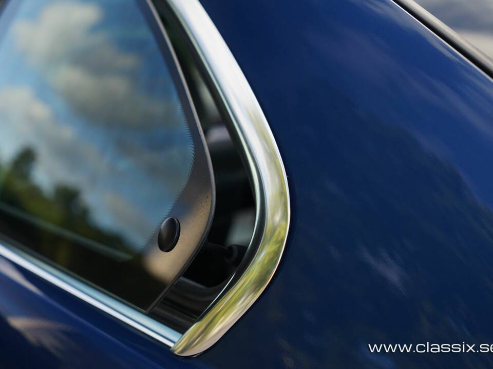 Immagine 22/29 di ALPINA B3 3.3 (2000)