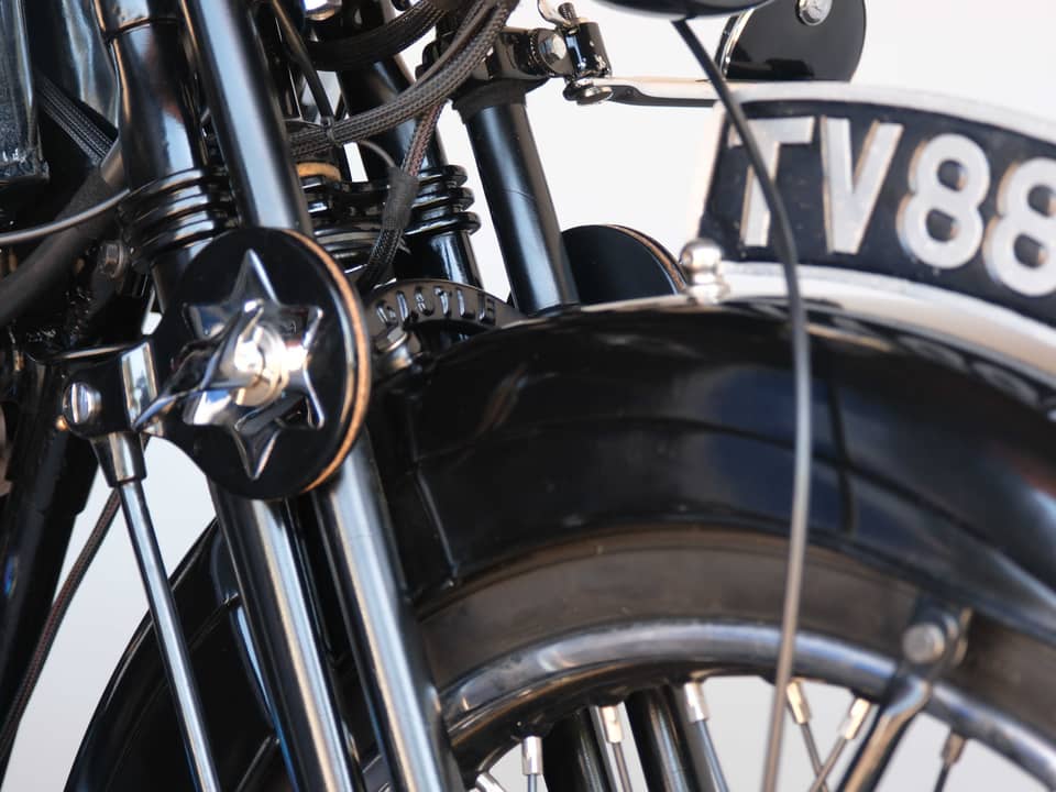 Image 37/99 of Brough-Superior SS 100 (1933)