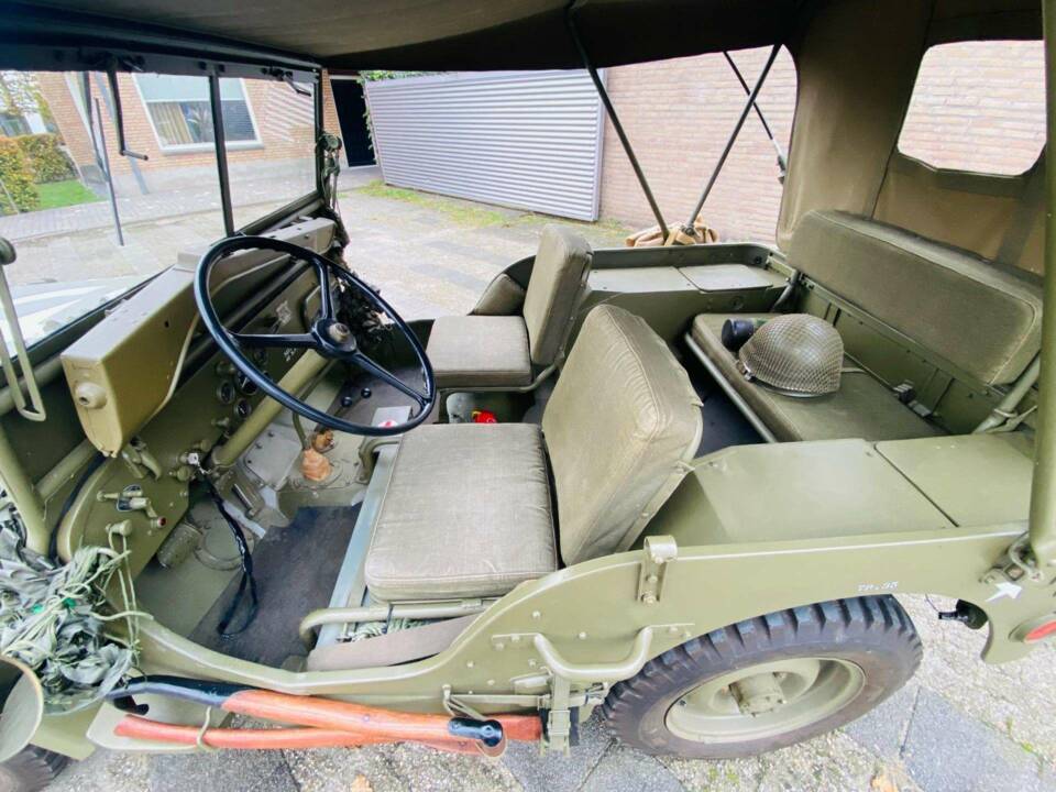 Image 30/42 of Willys MB (1942)