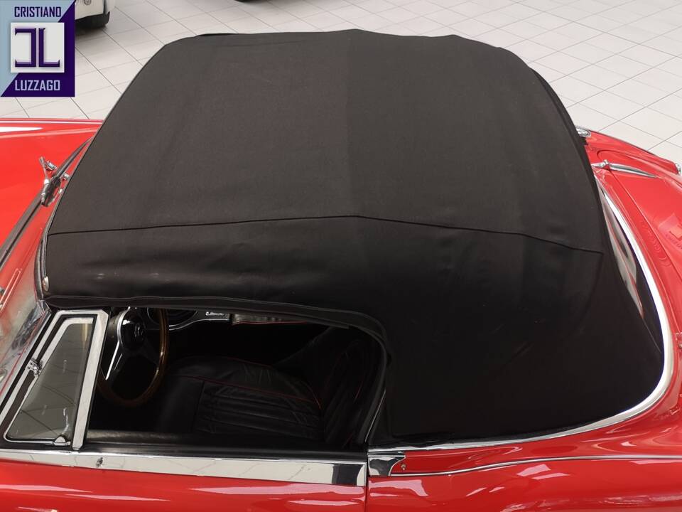 Image 27/36 of Austin-Healey 3000 Mk III (BJ8) (1964)